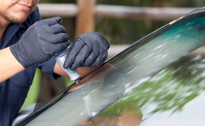 Auto Windshield Glass Repair